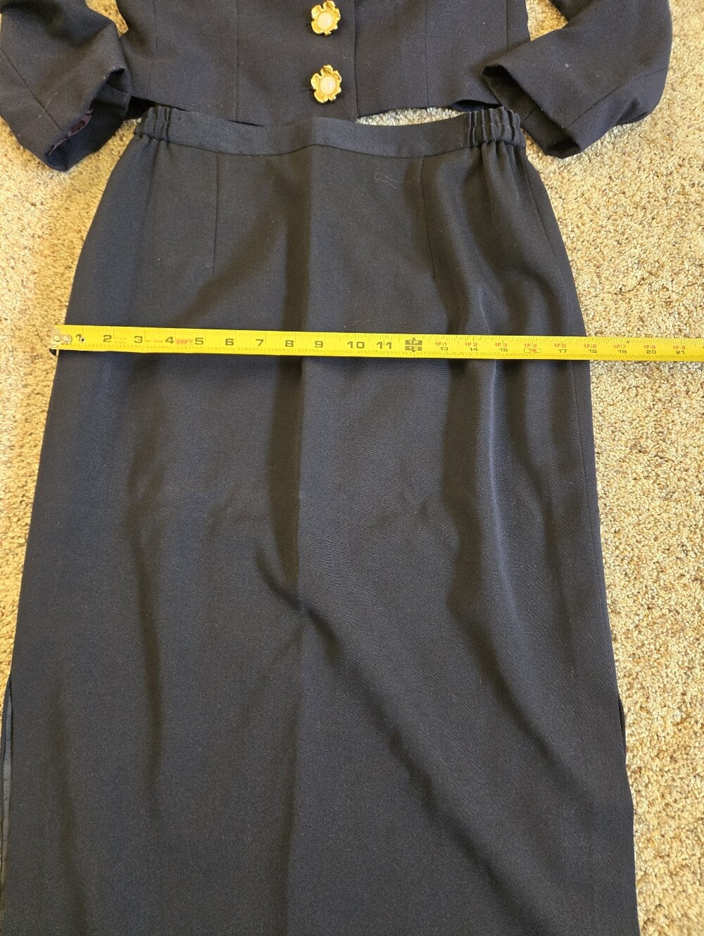Vintage Amoretti 2 Piece Navy Skirt Suit Set Gold Floral Buttons Women's Size 4 - Picture 8 of 11